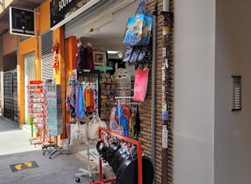 spain/valencia/el-carmen/shop/souvenirs-regalos-bazar