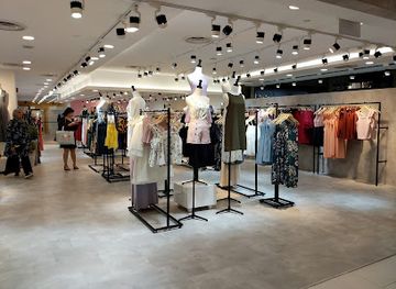 singapore/bugis/shop/playdress-bugis-junction