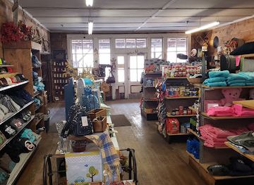 oregon/painted-hills/shop/post-general-store