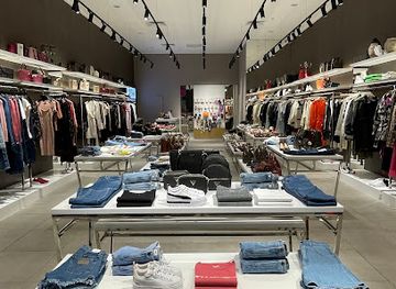 uzbekistan/tashkent/shop/urban-concept