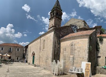 montenegro/perast/shop/tobacco-s-press