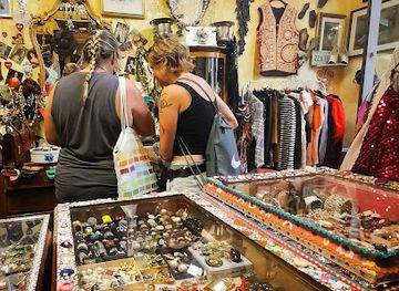 italy/tuscany/shop/stefania-masini-vintage