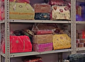 india/kanpur/kakadeo/shop/you-me