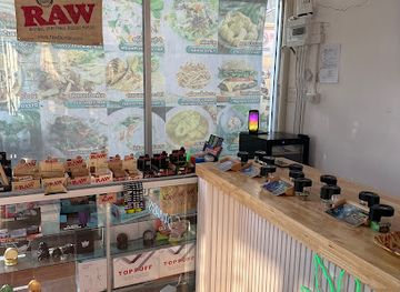 thailand/koh-phi-phi/shop/hippies-land-phi-phi-x-danq-cannabis-dispensary