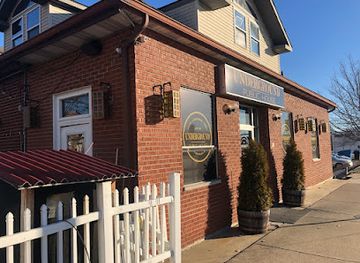 illinois/giant-city-state-park/shop/blend-tea-and-crepe-lounge