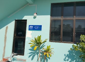maldives/thulusdhoo-island/shop/sto-k-thulusdhoo-pharmacy