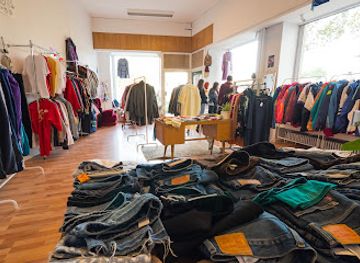 germany/frankfurt/shop/ola-vintage-second-hand-ware