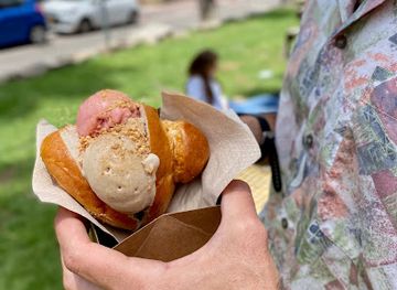 israel/haifa-beaches/shop/aviron-gelato