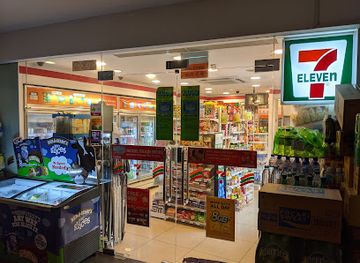 singapore/clarke-quay/shop/7-eleven