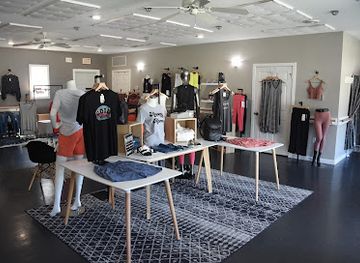 iowa/clear-lake/shop/grace-strength-the-boutique