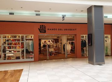 uruguay/east-coast/shop/manos-del-uruguay