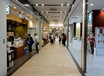 japan/kanazawa/shop/kanazawa-100bangai-anto-nishi