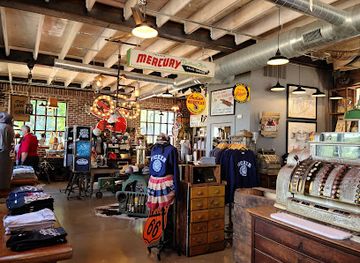 iowa/driftless-area/shop/antique-archaeology
