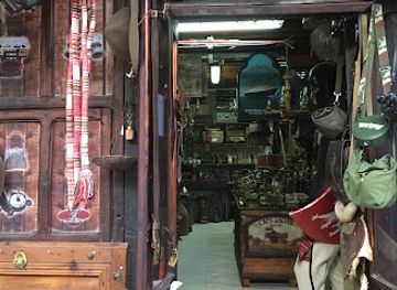 albania/kruje/shop/tema-antiques