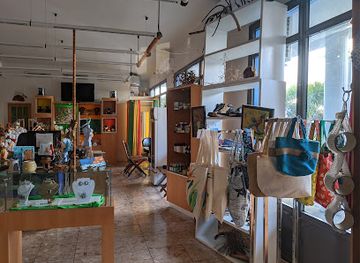 antigua-and-barbuda/st-john-s/shop/authentic-antigua-barbuda