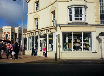 united-kingdom/denbighshire/shop/dixie-deans