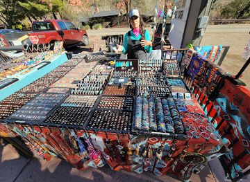 arizona/coconino-national-forest/shop/native-american-craft-market