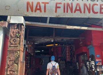 gabon/pikounda-gorilla-camp/shop/village-artisanal-face-gabon-meca