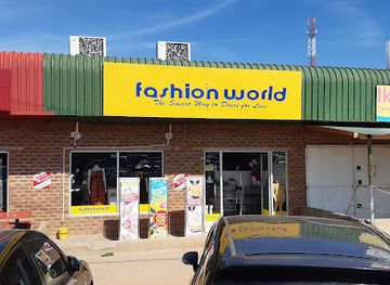 botswana/mahalapye/shop/fashion-world