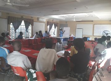 malawi/majete-wildlife-reserve/shop/dyeratu-trading-center