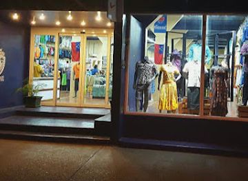 samoa/lalomanu/shop/eveni-carruthers