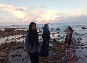 maldives/dhaalu-atoll/shop/k-k-garments