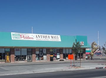 nevada/red-rock-canyon-national-conservation-area/shop/main-street-peddlers-antique-mall