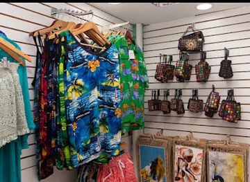 dominican-republic/bavaro/shop/feria-artesanal-bambu-gift-shop