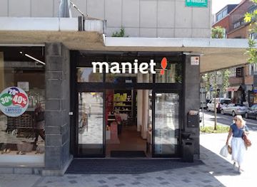 belgium/duchy-of-limburg/shop/stockel-square