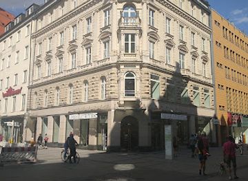 germany/munich-countryside/shop/urban-outfitters