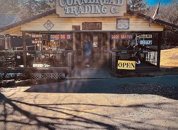 oklahoma/beavers-bend-state-park/shop/cornbread-trading-company