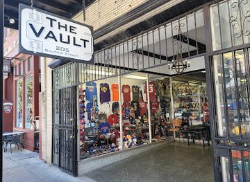 alabama/mobile-bay/shop/the-vault-sports-apparel
