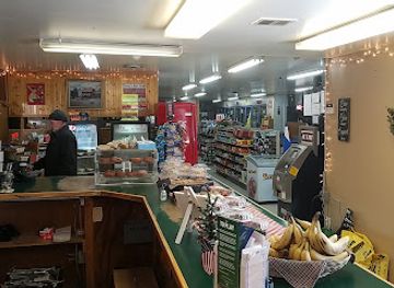 maine/waldo-county/shop/fraternity-village-general-store