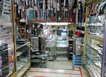 spain/valencia/shop/nini