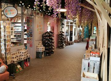 france/franche-comte/shop/le-village-du-bois