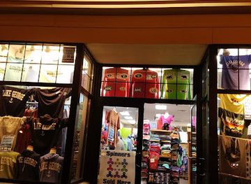 new-york/lake-george/shop/adirondack-clothing-company