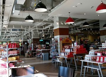 canada/central-canada/shop/great-canadian-gifts