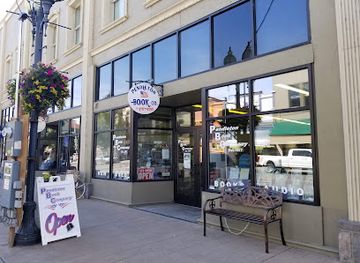 oregon/pendleton/shop/pendleton-book-co