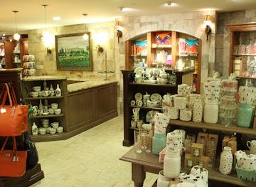 pennsylvania/hershey/shop/a-storied-home-at-the-hotel-hershey