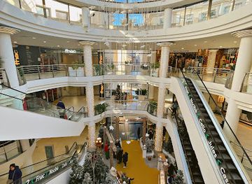 france/nimes/shop/la-coupole