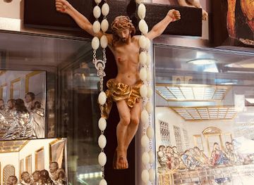 vatican-city/st-peter-s-square/shop/articoli-religiosi-souvenir-da-tamara