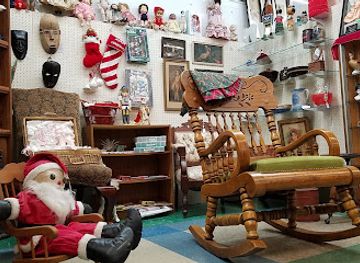 arkansas/conway/shop/touch-of-heaven-antique-mall