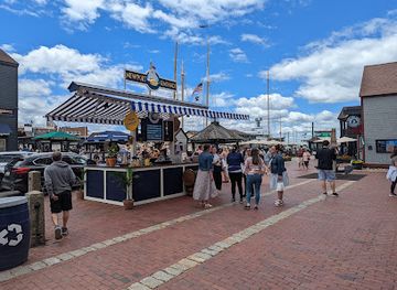 rhode-island/narragansett-beach/shop/narangassett