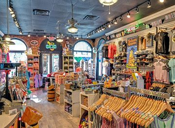 louisiana/greater-new-orleans/shop/toulouse-royale-gifts
