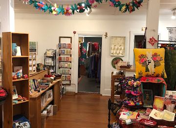 massachusetts/martha-s-vineyard/shop/tending-joy-artisan-shop