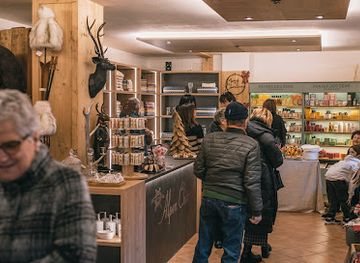 italy/val-di-fassa/shop/alpen-chic