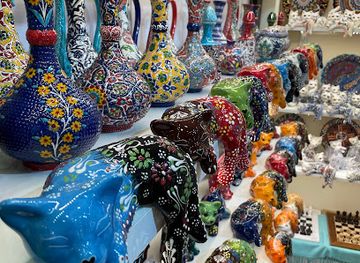 montenegro/kotor/shop/souvenir-shop