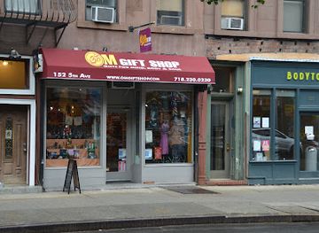 new-york/new-york-city/brooklyn/shop/om-gift-shop
