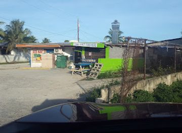 northern-mariana-islands/ladder-beach/shop/sister-market