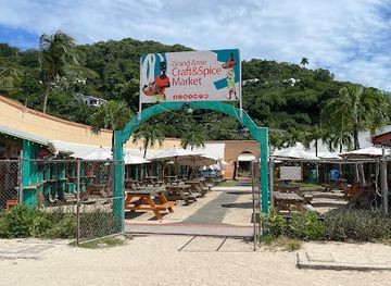 grenada/etang-national-park/shop/grand-anse-craft-and-spice-market